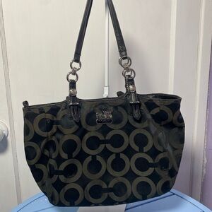 Coach 11162 Black Leather Shoulder Bag Purple Interior Silver Hardware Women's